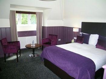 Chalfield Manor Boutique Hotel Борнмут Екстер'єр фото