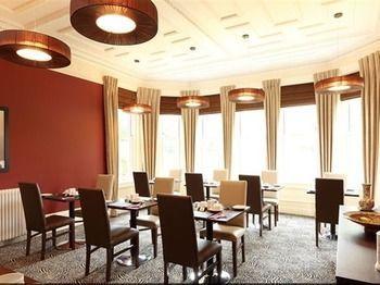 Chalfield Manor Boutique Hotel Борнмут Екстер'єр фото
