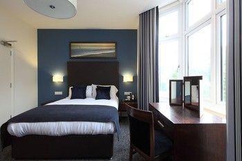 Chalfield Manor Boutique Hotel Борнмут Екстер'єр фото